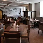 Kraemerbruecke Hotel