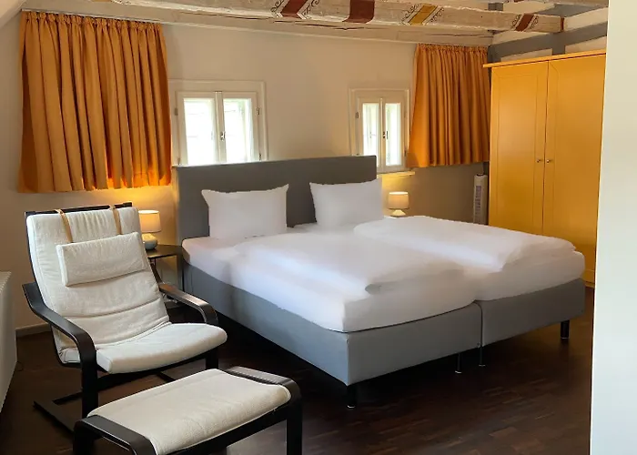 Kraemerbruecke Hotel