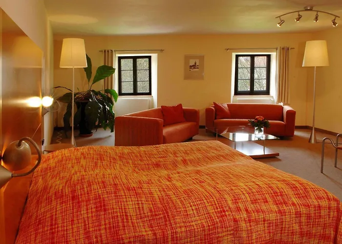 Kraemerbruecke Hotel