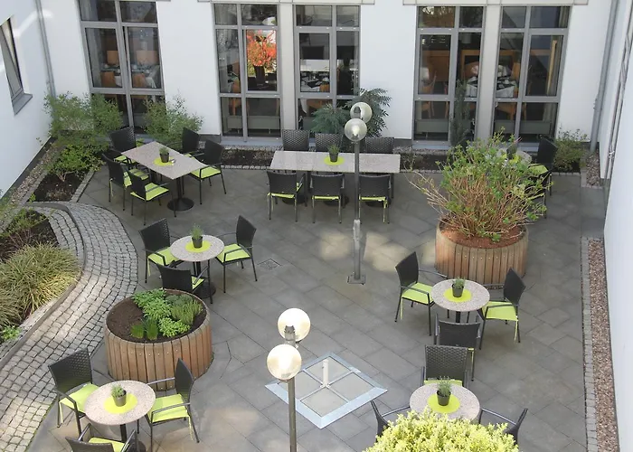 Otel Kraemerbruecke 4*